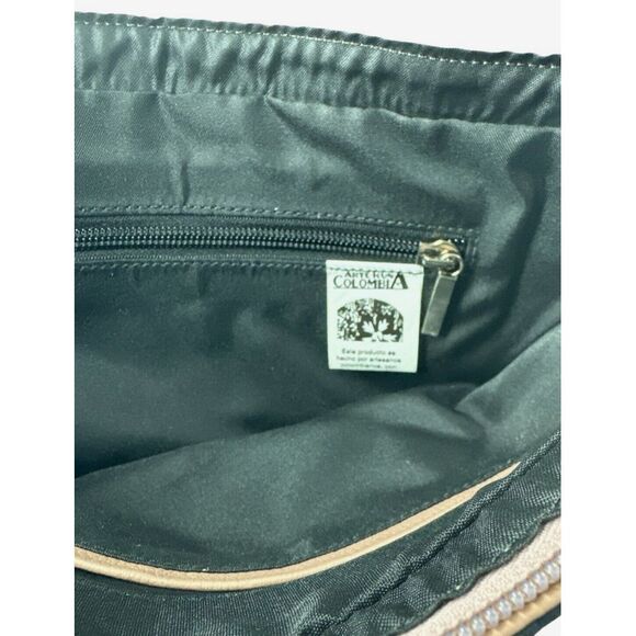 Arte Kuna Colombia Leather Shoulder Bag - Mola Design, Lined, Multiple Pockets - Picture 11 of 16